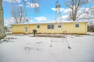 2201 Linda Rd, Valparaiso, IN 46383 - Photo 26