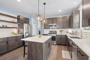 10411 Douglas Dr, Saint John, IN 46373 - Photo 4