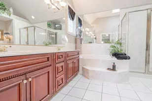 836 Royal Dublin Ln, Dyer, IN 46311 - Photo 54