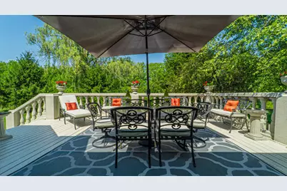 836 Royal Dublin Lane, Dyer, IN 46311 - Photo 8