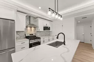 4427 W 77th Ave, Merrillville, IN 46410 - Photo 14