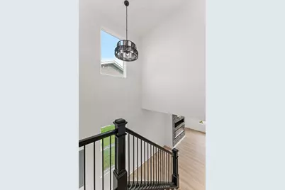 4427 W 77th Avenue, Merrillville, IN 46410 - Photo 22