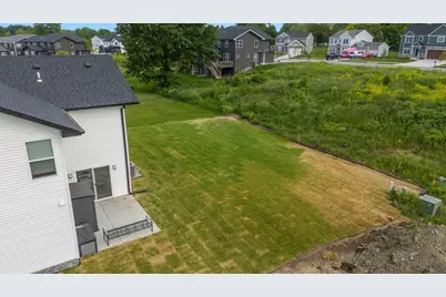 4421 W 77th Avenue, Merrillville, IN 46410 - Photo 44