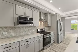 4421 W 77th Ave, Merrillville, IN 46410 - Photo 18