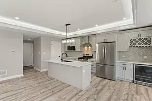 4421 W 77th Ave, Merrillville, IN 46410 - Photo 14