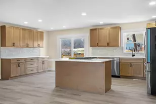 1952 Hayes Leonard Rd, Valparaiso, IN 46385 - Photo 10