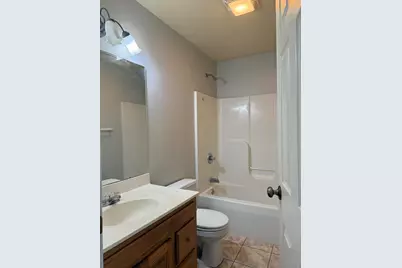 215 Dundee Street, Valparaiso, IN 46385 - Photo 4