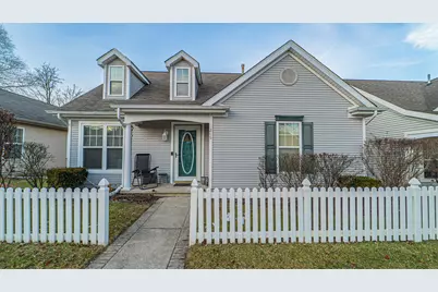 215 Dundee Street, Valparaiso, IN 46385 - Photo 1