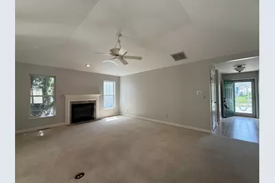 215 Dundee Street, Valparaiso, IN 46385 - Photo 10