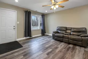 2601 E 21st Ave, Gary, IN 46407 - Photo 4