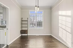 822 E Remington Square, La Porte, IN 46350 - Photo 16