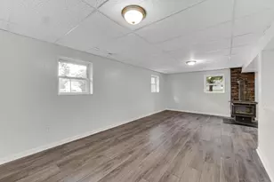 10447 N 477 E, Demotte, IN 46310 - Photo 24