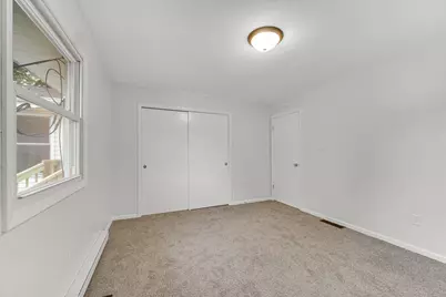 10447 N 477 E, Demotte, IN 46310 - Photo 16