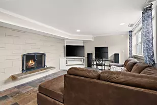 2005 Berkley Dr, Valparaiso, IN 46383 - Photo 22