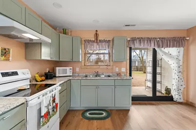 25 E Grove Street, Wheatfield, IN 46392 - Photo 8