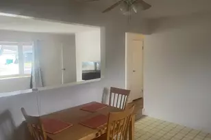 7704 Hendricks Pl, Merrillville, IN 46410 - Photo 6