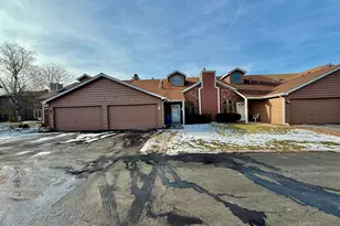 1962 Aspen Ct, Crown Point, IN 46307 - Photo 2