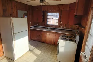 1410 Oak St, Michigan City, IN 46360 - Photo 10