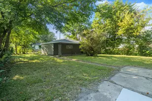 2354 Louisiana St, Gary, IN 46407 - Photo 22