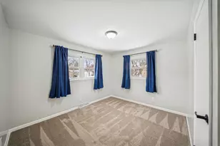 8450 Kraay Ave, Munster, IN 46321 - Photo 12