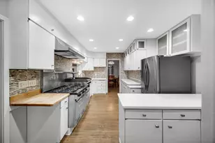 8339 Northcote Ave, Munster, IN 46321 - Photo 6