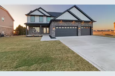 10138 Sentry Drive, Saint John, IN 46373 - Photo 4