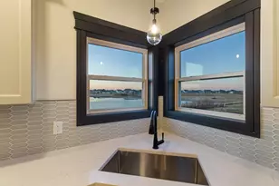 10138 Sentry Dr, Saint John, IN 46373 - Photo 12