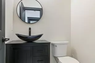 10138 Sentry Dr, Saint John, IN 46373 - Photo 10