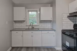 4727 Harrison St, Gary, IN 46408 - Photo 4