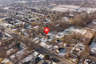 1138 N Broad St, Griffith, IN 46319 - Photo 4