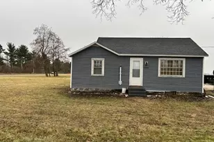 2022 W 1800 S, Hanna, IN 46340 - Photo 2