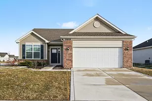 11649 Thomas St, Winfield, IN 46307 - Photo 14