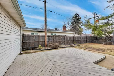 816 E 39th Lane, Griffith, IN 46319 - Photo 32