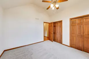 1642 Commodore Ln, Chesterton, IN 46304 - Photo 20