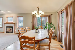 1642 Commodore Ln, Chesterton, IN 46304 - Photo 8