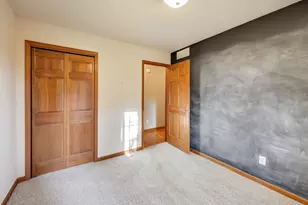 1642 Commodore Ln, Chesterton, IN 46304 - Photo 22