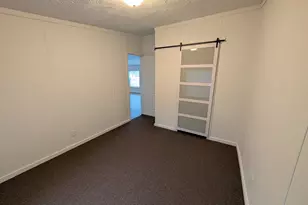 234 W Young St, Hanna, IN 46340 - Photo 8