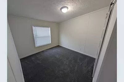 234 W Young Street, Hanna, IN 46340 - Photo 4