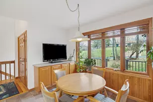 668 Slalom Ln, Valparaiso, IN 46383 - Photo 4