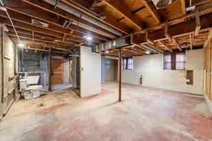 4313 Arbutus Ln, East Chicago, IN 46312 - Photo 20