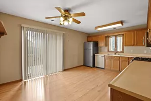 1932 Church St, Dyer, IN 46311 - Photo 8