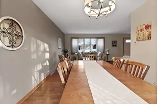 8036 Beech Ave, Munster, IN 46321 - Photo 6