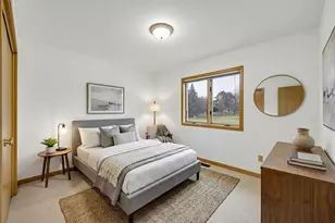 1312 Brandywine Dr, Munster, IN 46321 - Photo 12