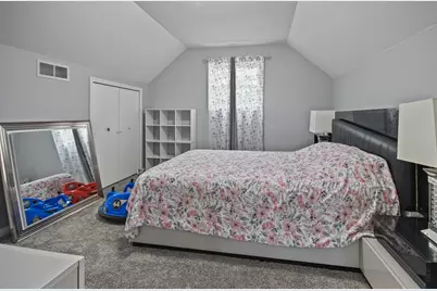 4213 Glen Oaks Drive, Crown Point, IN 46307 - Photo 20