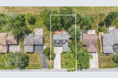 4213 Glen Oaks Drive, Crown Point, IN 46307 - Photo 4