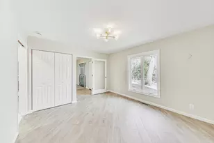 22 Chrismar Rd, Ogden Dunes, IN 46368 - Photo 12