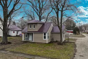 411 W Jefferson St, Winamac, IN 46996 - Photo 4