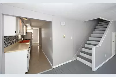 411 W Jefferson Street, Winamac, IN 46996 - Photo 10