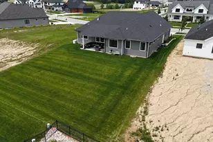 13333 Camas Dr, Saint John, IN 46373 - Photo 36