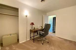 1601 Valparaiso St, Valparaiso, IN 46383 - Photo 10